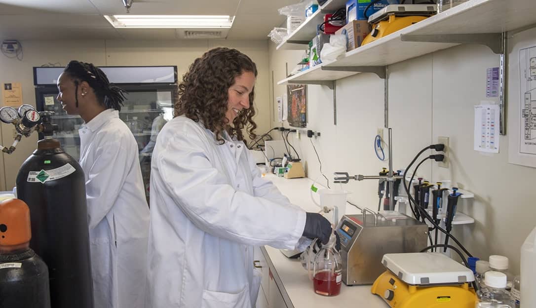 Learn How to Improve Immunogenicity Assay Accuracy with Antibody-Depleted Complement